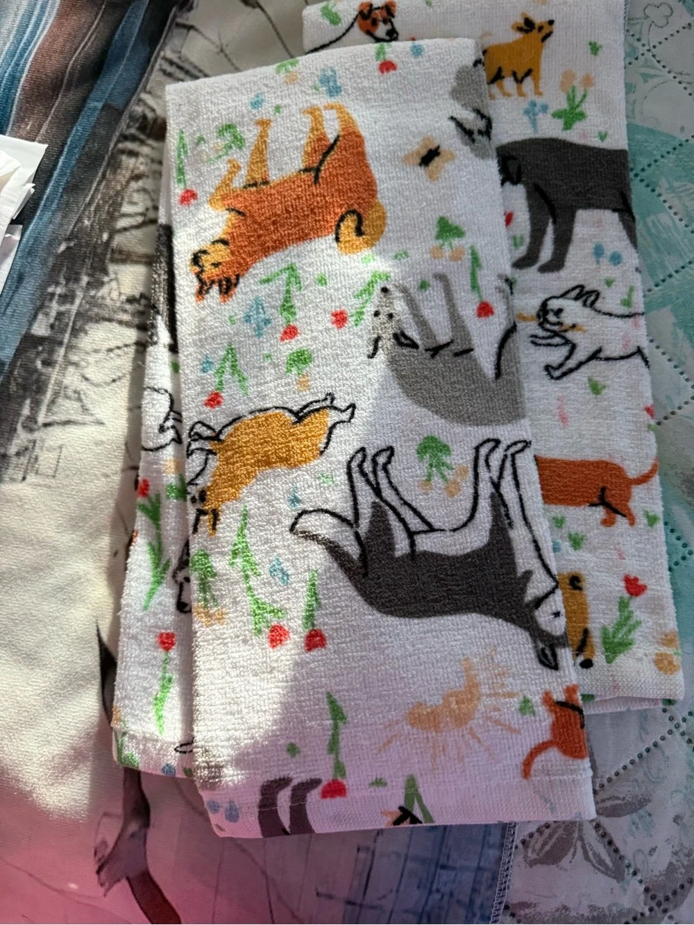 New Set of 4 Pug Dog/Dog Seasonal Print Hand Towels